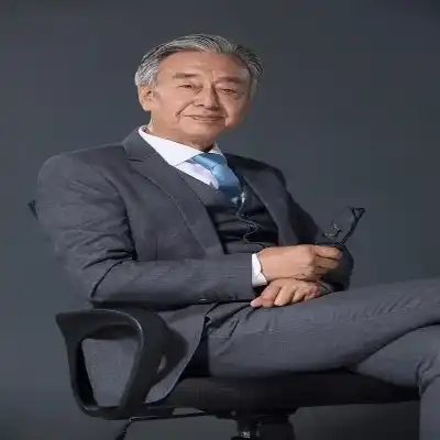 秦明凝